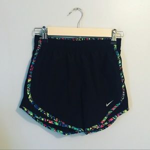 Nike // XS // running short